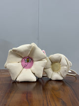 Flower-shaped children's crossbody bag Angle 1 - Detailed OEM Bag View